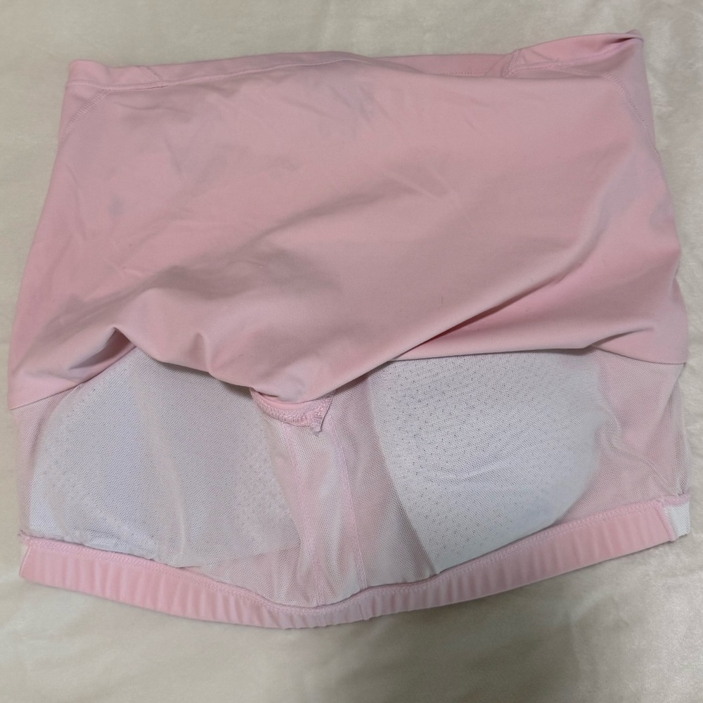 Baby Pink Cropped Workout Tank Top - Picture 4 of 4